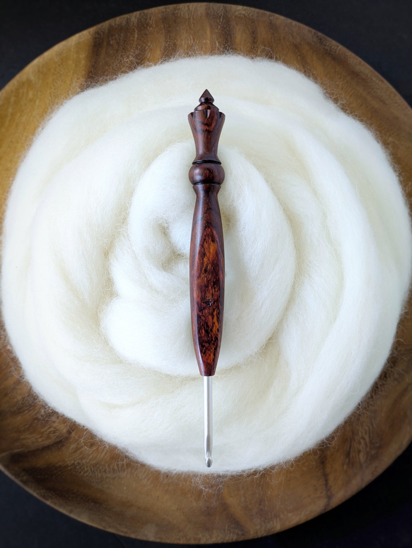 G 4mm Cocobolo Ergonomic Wood Crochet Hook