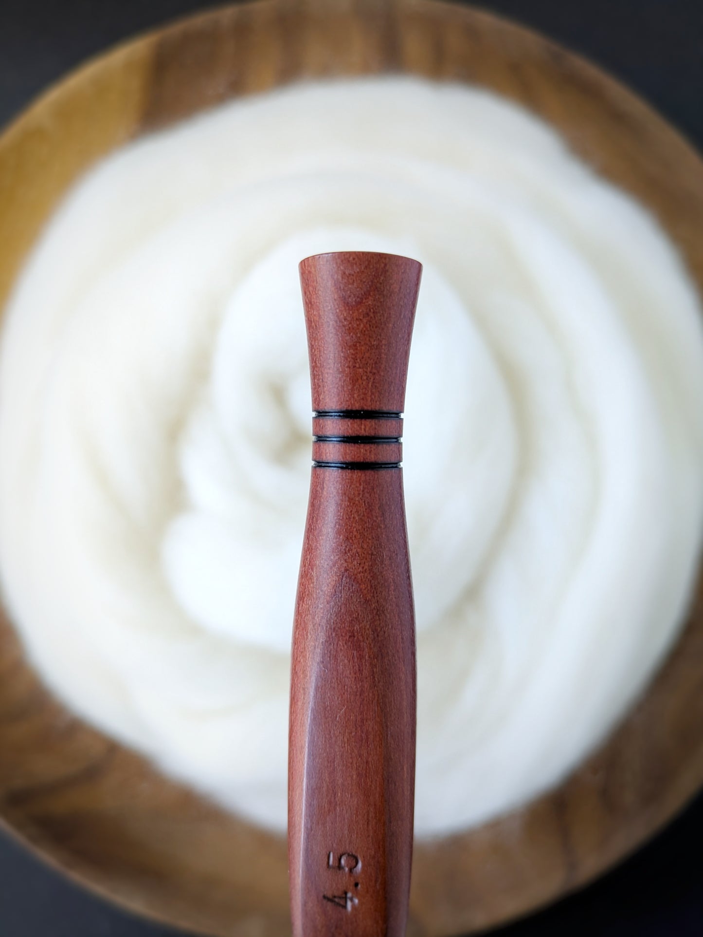 7 4.5mm Redheart Ergonomic Wood Crochet Hook