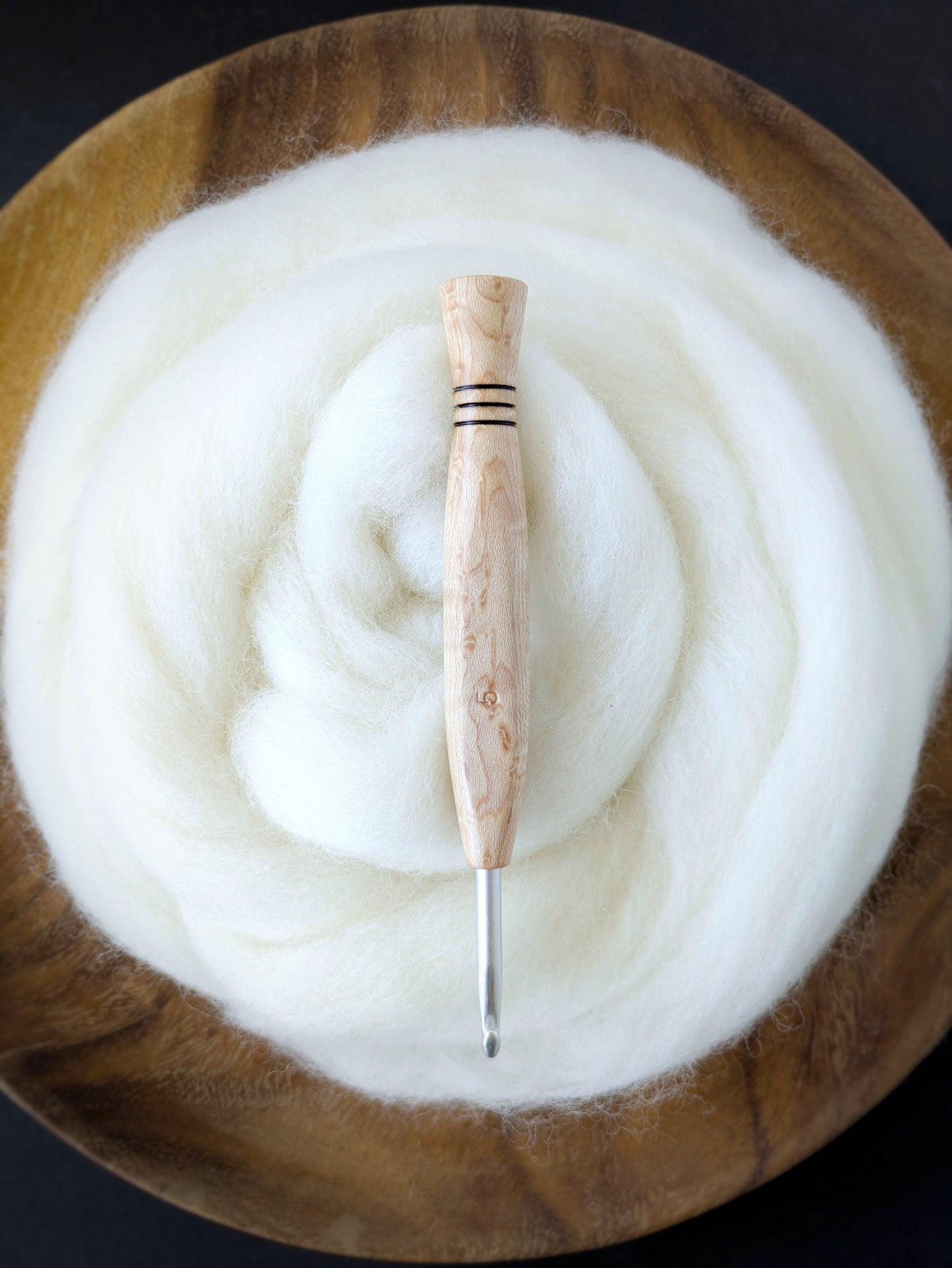 H 5mm Birdseye Maple Ergonomic Wood Crochet Hook