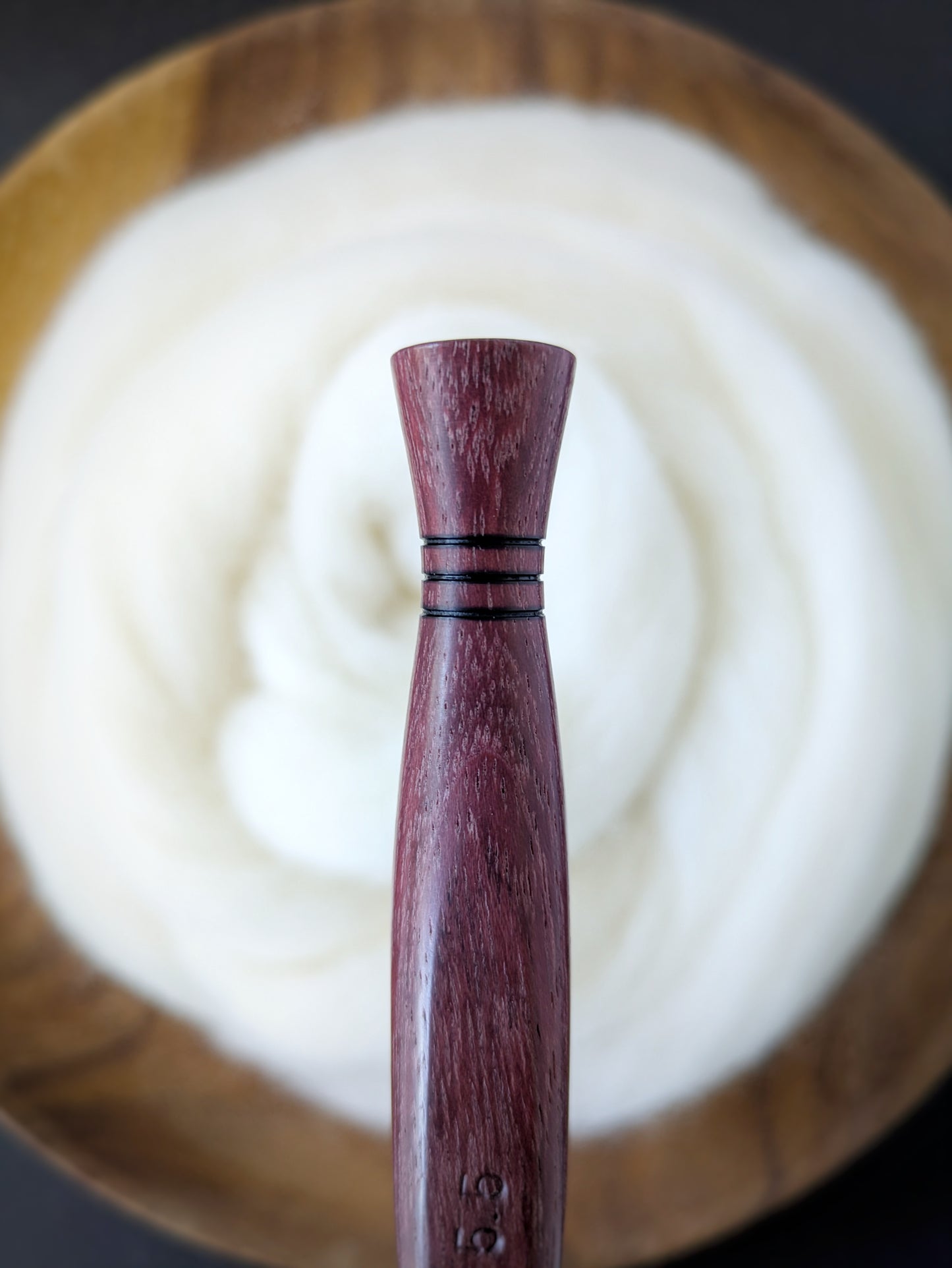 I 5.5mm Purpleheart Ergonomic Wood Crochet Hook