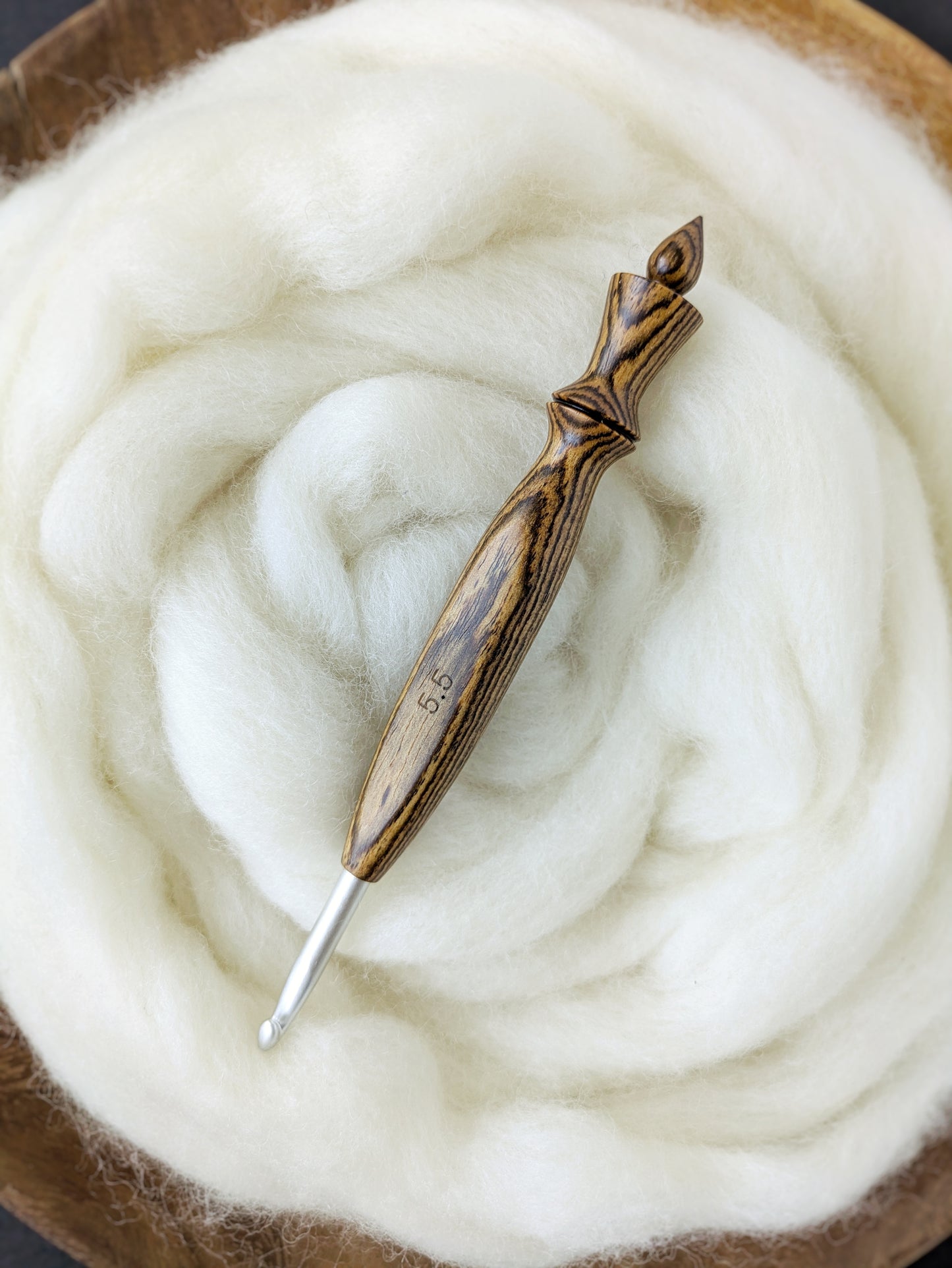 I 5.5mm Bocote Ergonomic Wood Crochet Hook