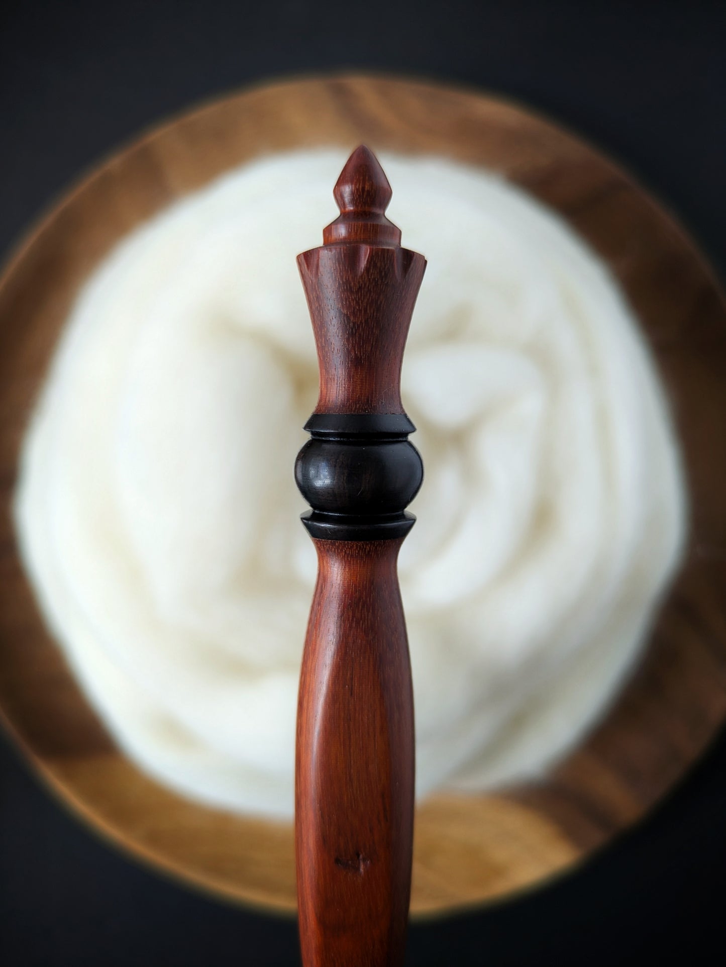 G 4mm Orangeheart & Blackwood Ergonomic Wood Crochet Hook