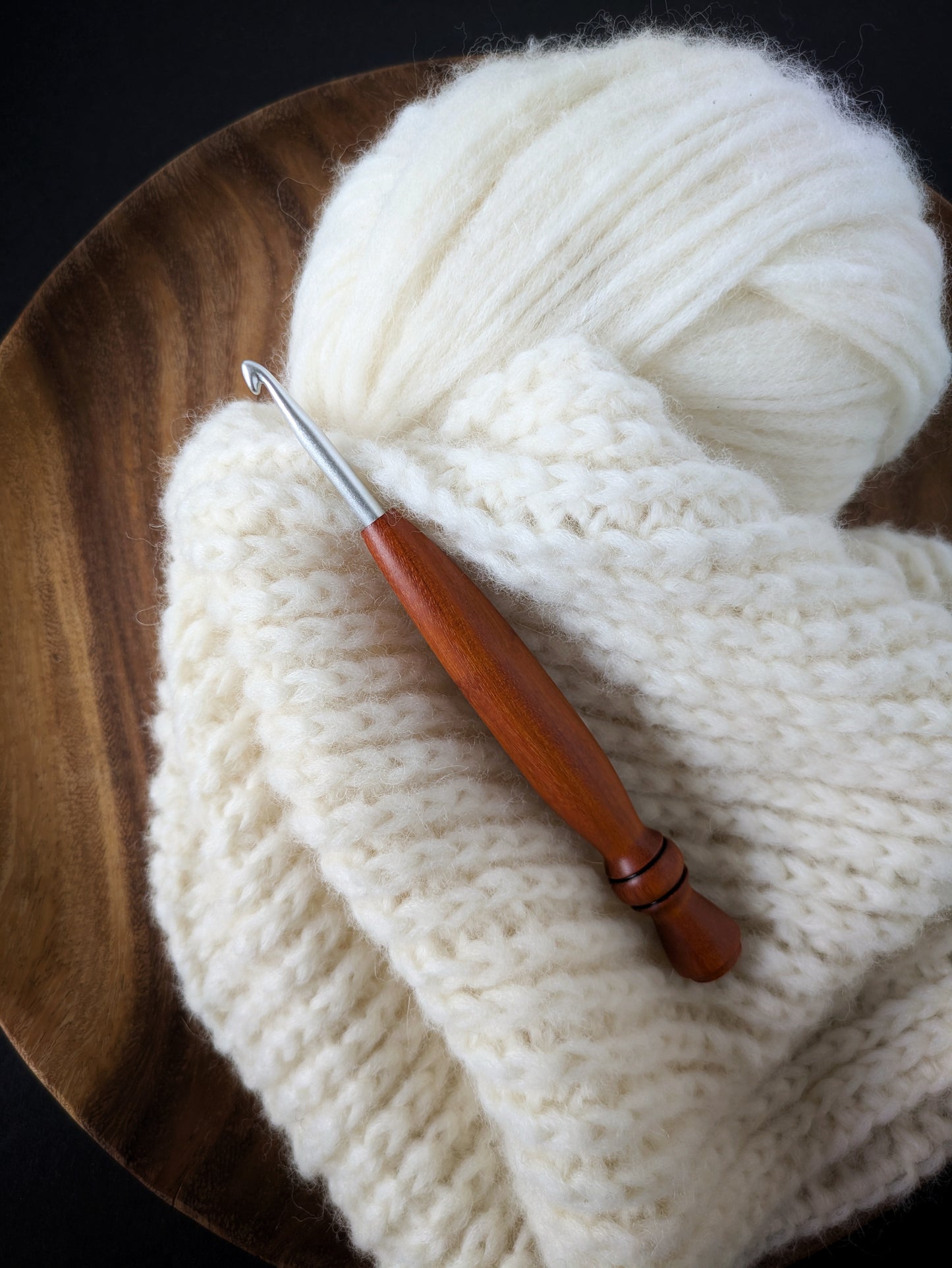 H 5mm Orangeheart Ergonomic Wood Crochet Hook