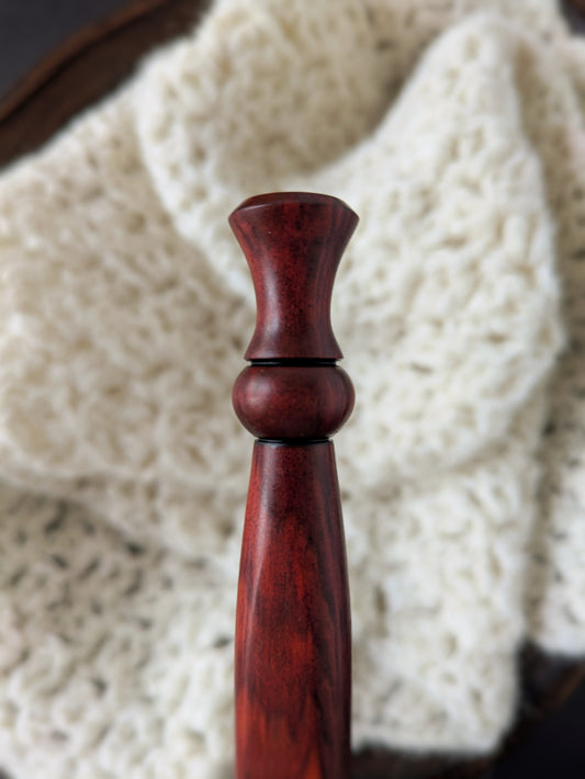 J 6mm Redheart Ergonomic Wood Crochet Hook