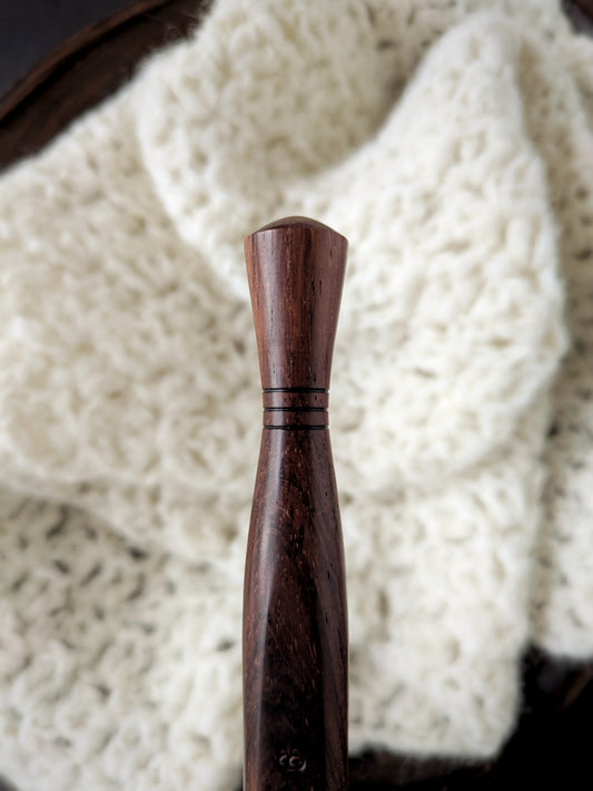 J 6mm Rosewood Ergonomic Wood Crochet Hook