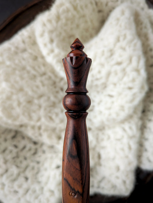 J 6mm Cocobolo Ergonomic Wood Crochet Hook