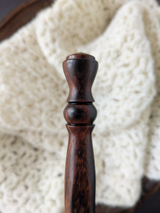 J 6mm Cocobolo Ergonomic Wood Crochet Hook