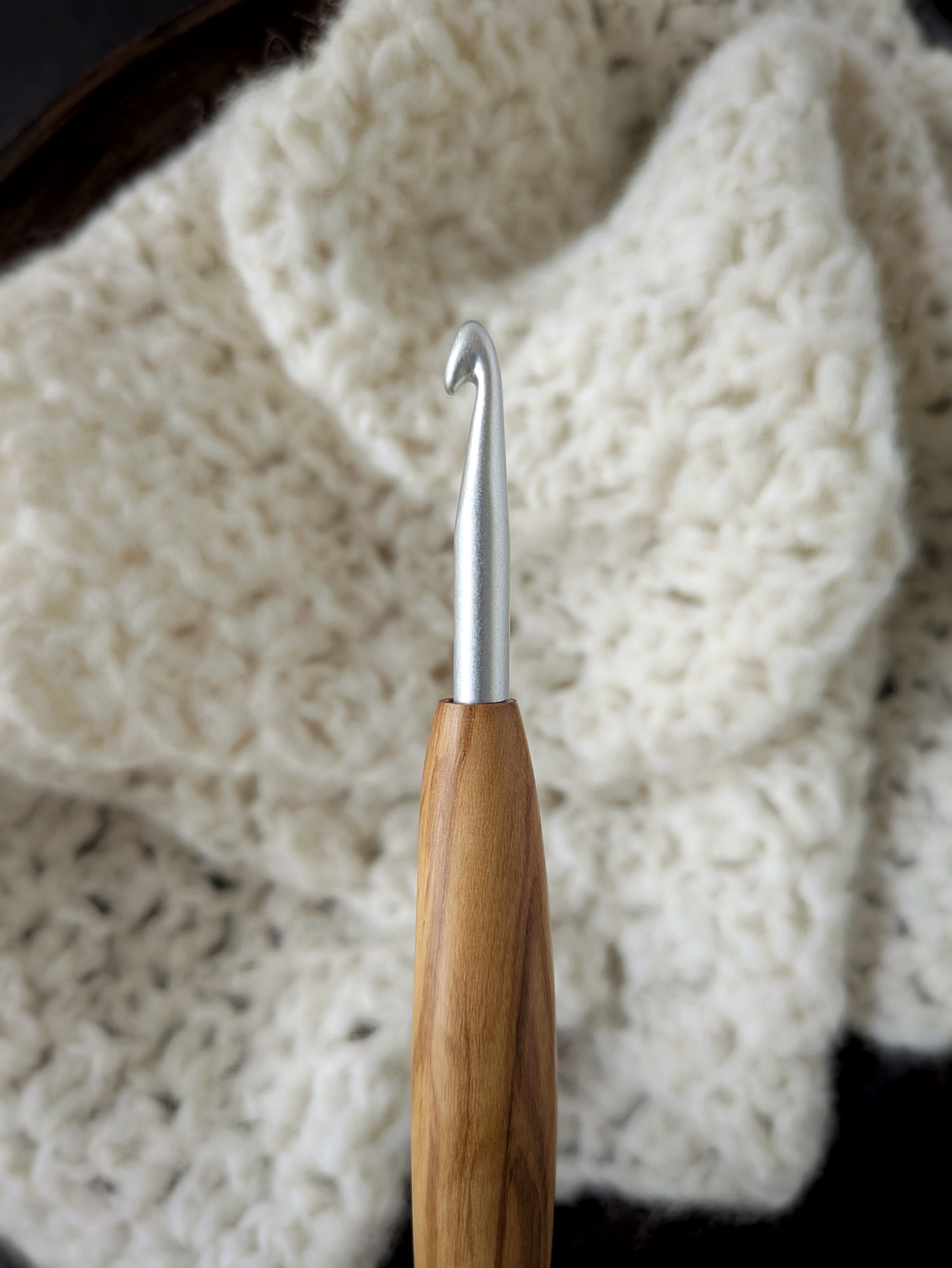 J 6mm Olivewood Ergonomic Wood Crochet Hook