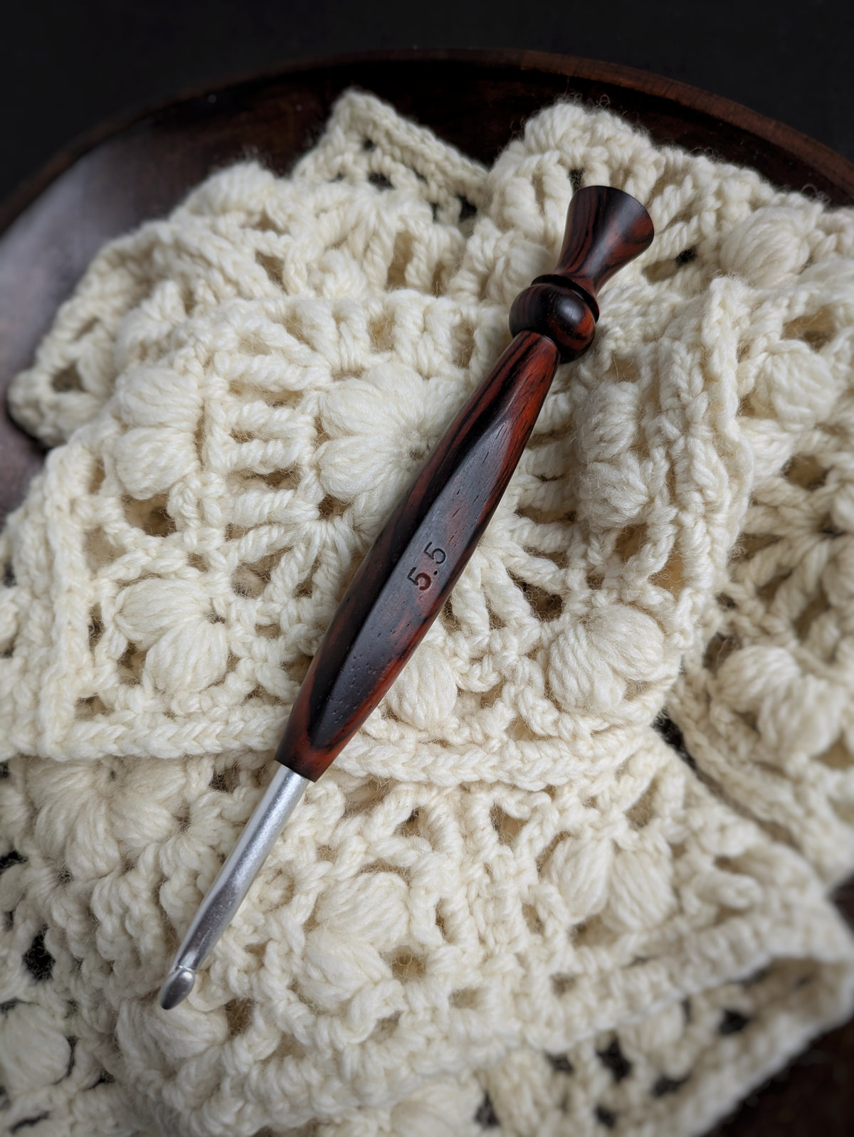 I 5.5mm Cocobolo Ergonomic Wood Crochet Hook RTS