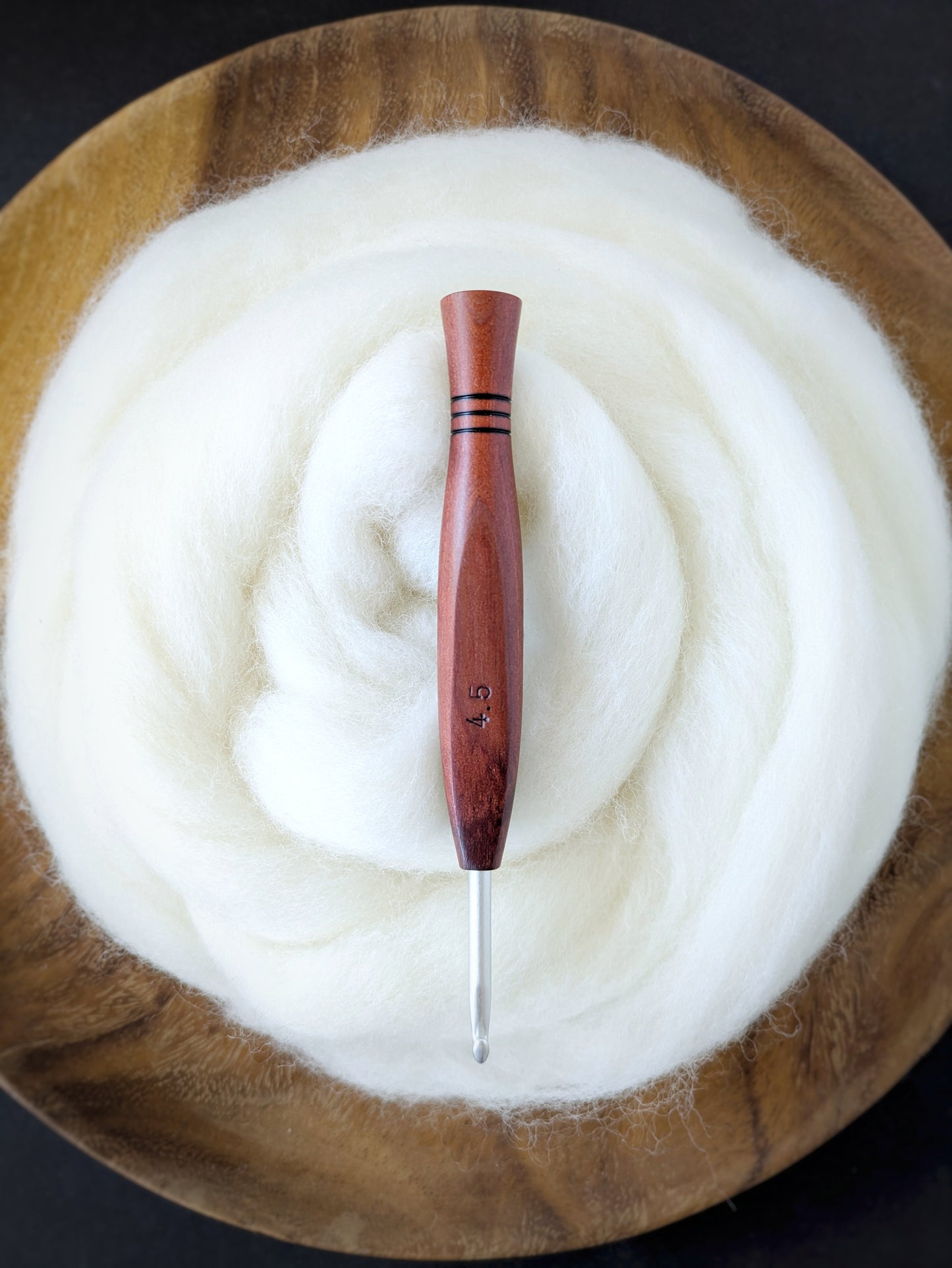 7 4.5mm Redheart Ergonomic Wood Crochet Hook