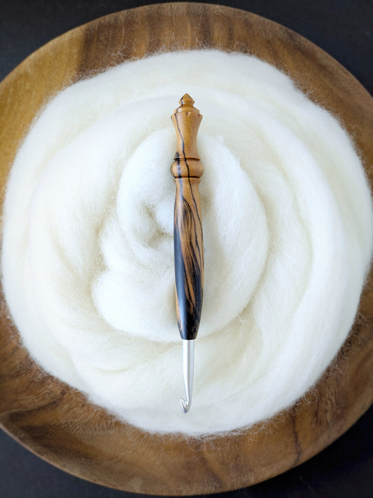 J 6mm Black and White Ebony Ergonomic Wood Crochet Hook