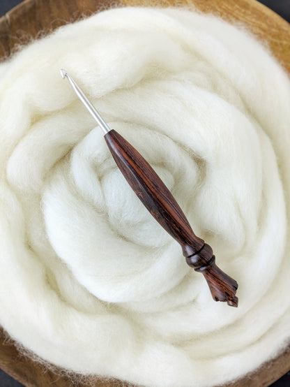 G 4mm Cocobolo Ergonomic Wood Crochet Hook