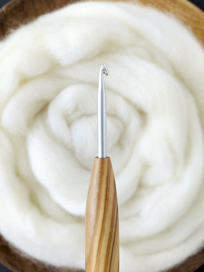 G 4mm Olivewood Ergonomic Wood Crochet Hook
