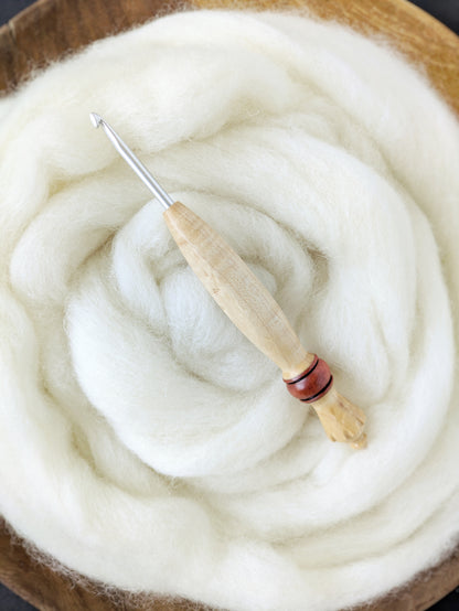 G 4mm Birdseye Maple + Redheart Ergonomic Wood Crochet Hook