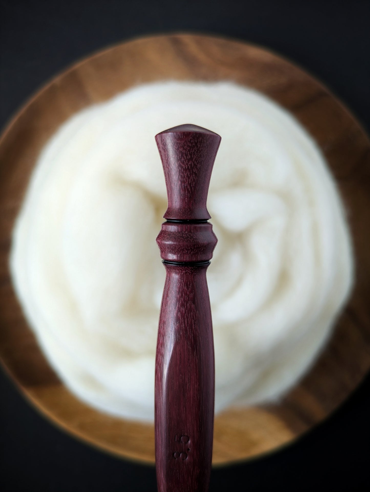 E 3.5mm Purpleheart Ergonomic Wood Crochet Hook