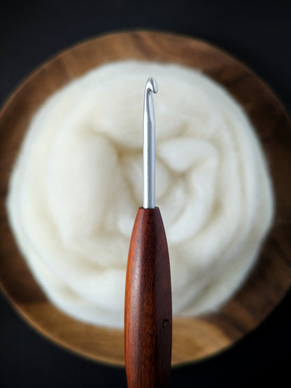 G 4mm Orangeheart & Blackwood Ergonomic Wood Crochet Hook
