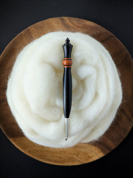 H 5mm Blackwood & Orangeheart Ergonomic Wood Crochet Hook