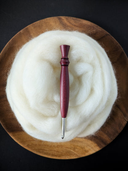 I 5.5mm Purpleheart Ergonomic Wood Crochet Hook