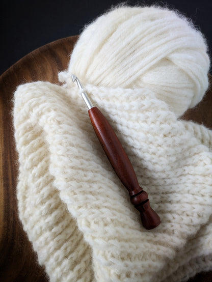 J 6mm Orangeheart Ergonomic Wood Crochet Hook
