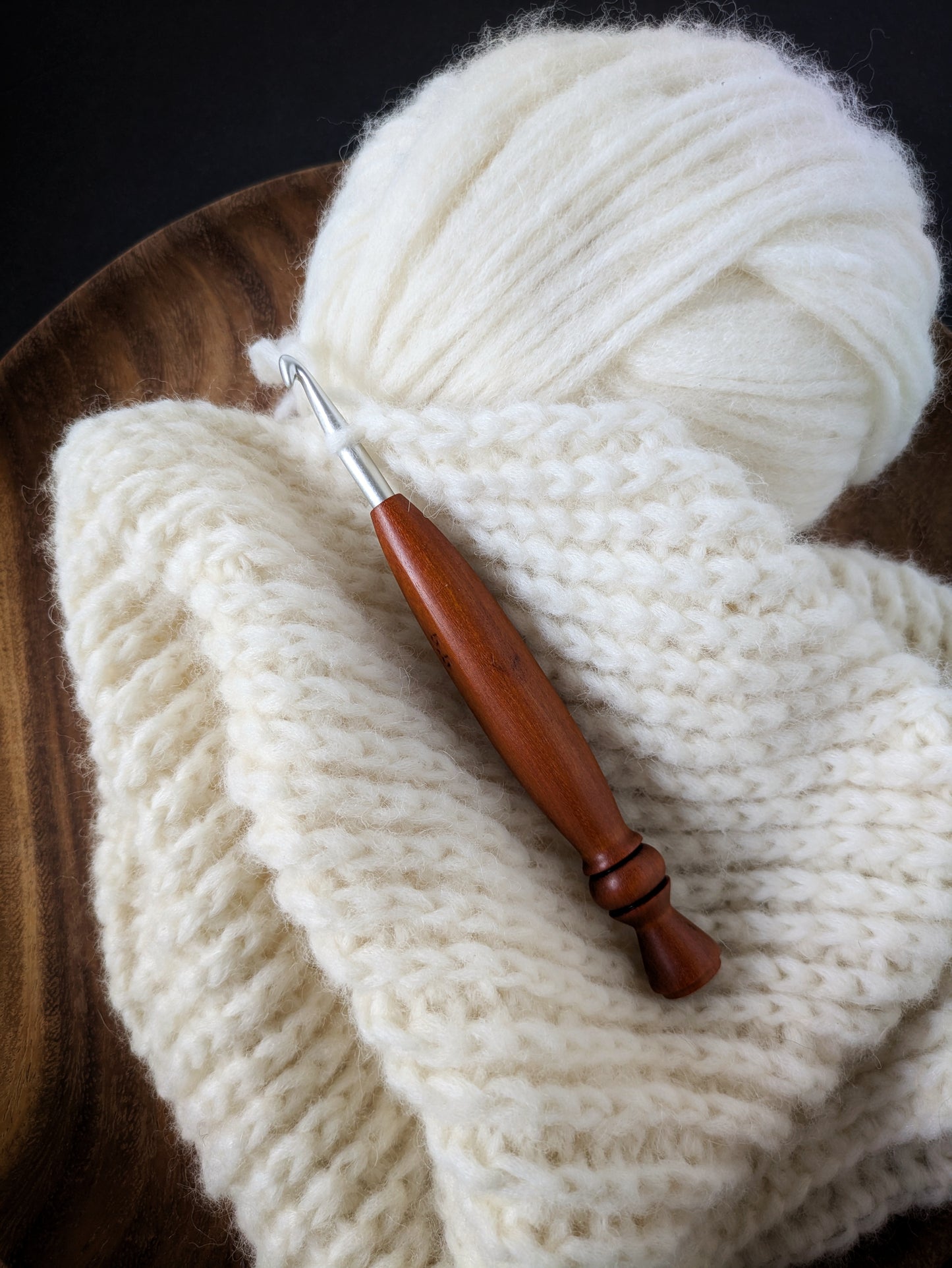 I 5.5mm Orangeheart Ergonomic Wood Crochet Hook