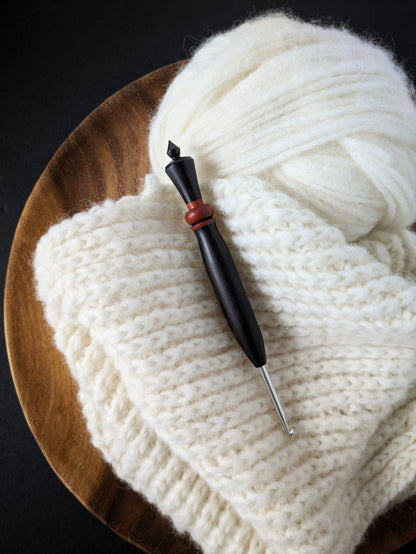 G 4mm Blackwood & Orangeheart Ergonomic Wood Crochet Hook
