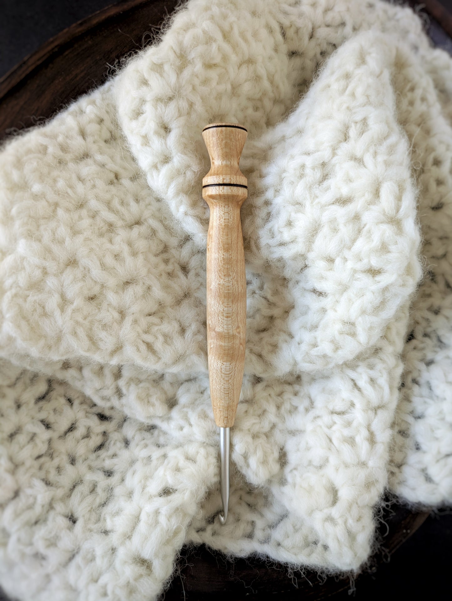 F 3.75mm Birdseye Maple Ergonomic Wood Crochet Hook