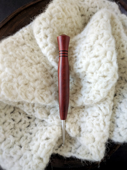 F 3.75mm Redheart Ergonomic Wood Crochet Hook