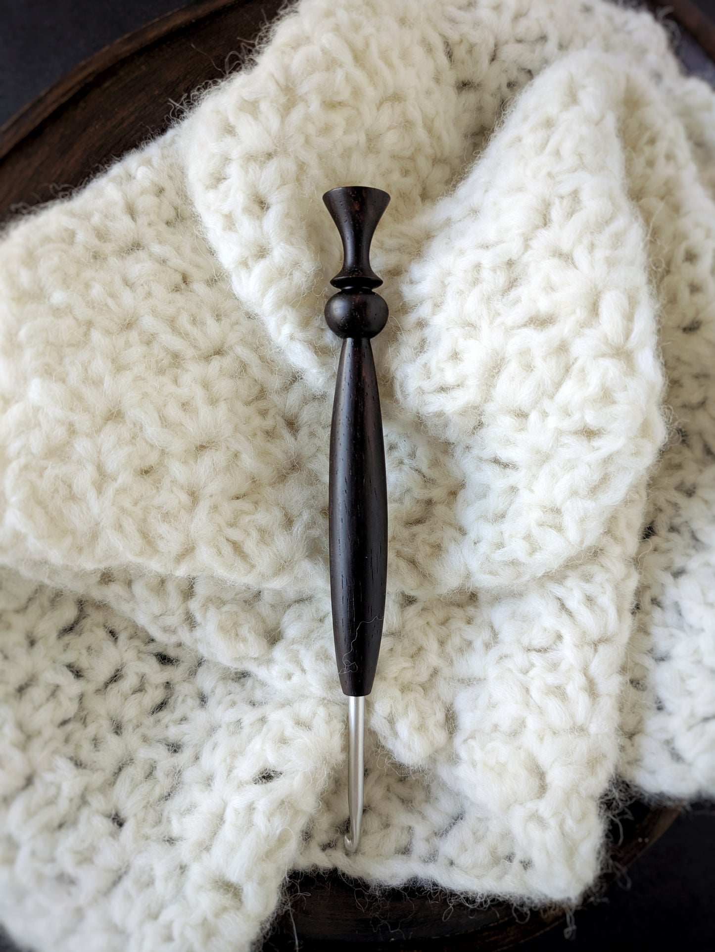 G 4mm Cocobolo Ergonomic Wood Crochet Hook