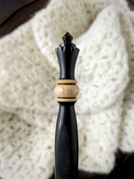 G 4mm Blackwood & Maple Ergonomic Wood Crochet Hook