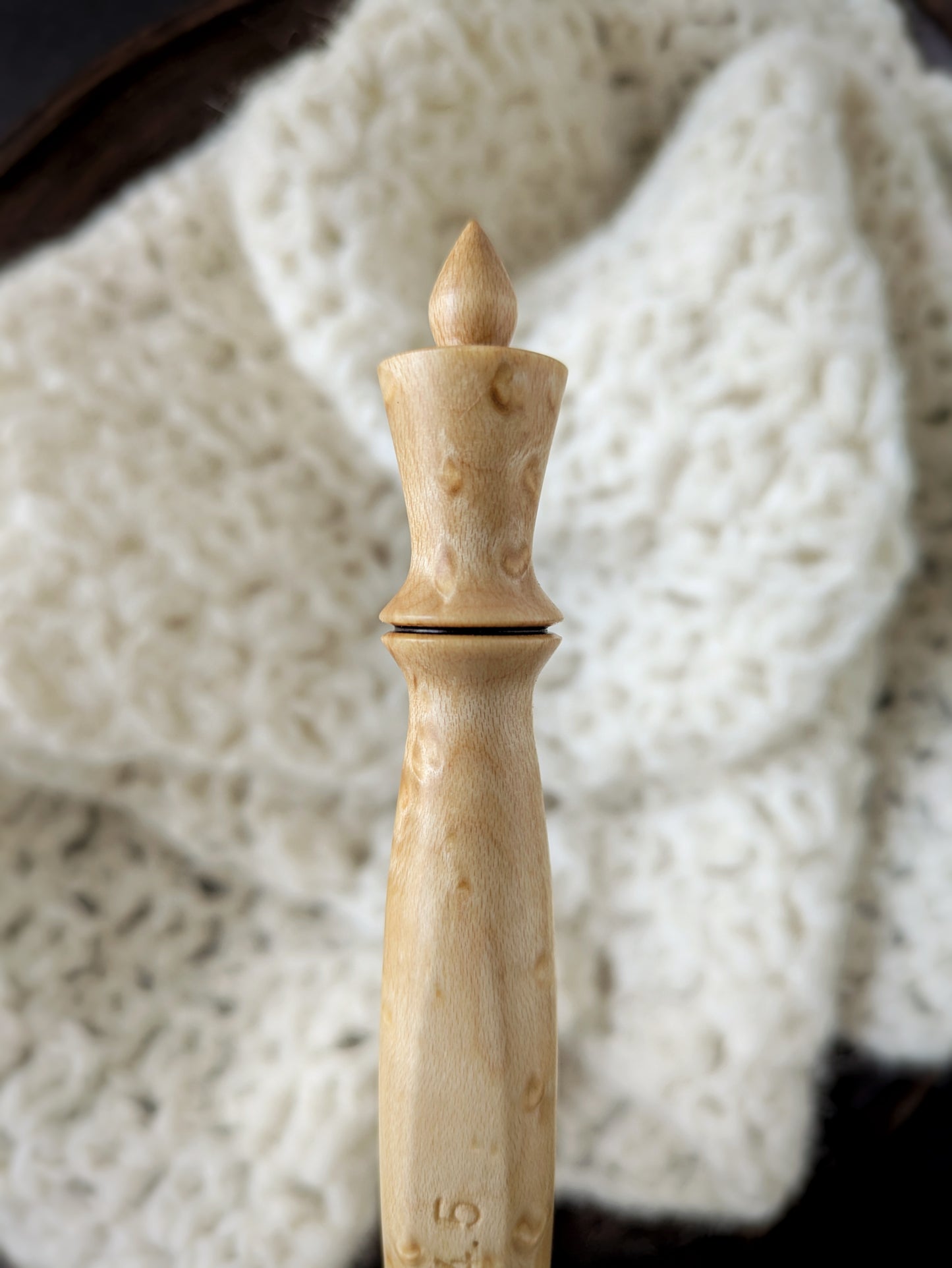 7 4.5mm Birdseye Maple Ergonomic Wood Crochet Hook