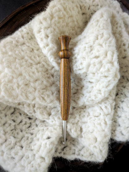 7 4.5mm Bocote Ergonomic Wood Crochet Hook