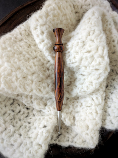 7 4.5mm Cocobolo Ergonomic Wood Crochet Hook