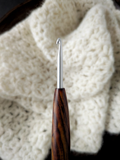 7 4.5mm Cocobolo Ergonomic Wood Crochet Hook