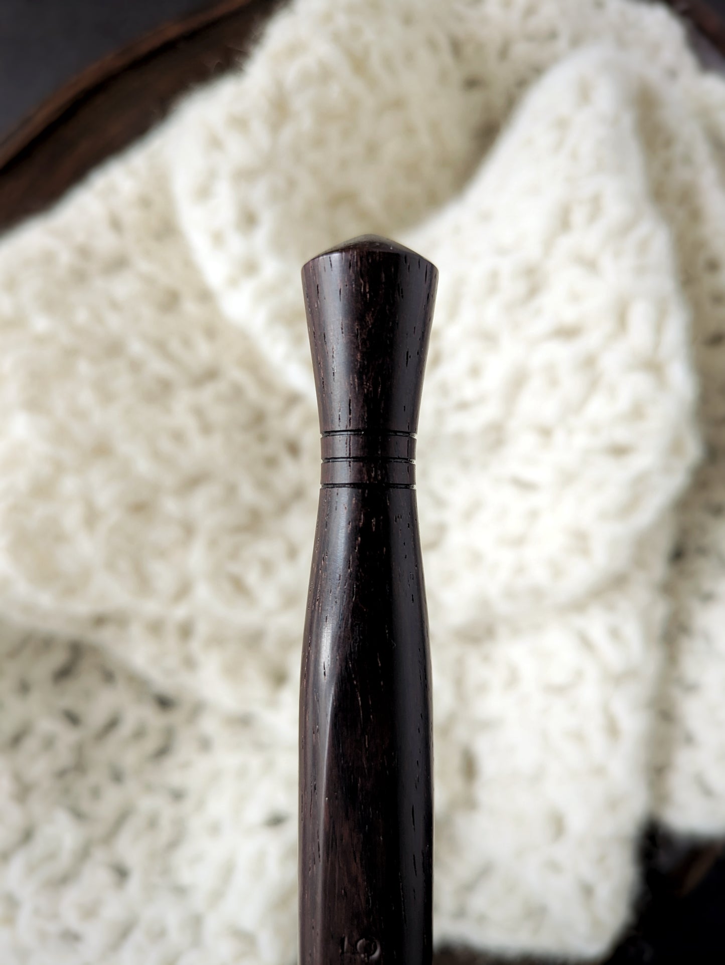 H 5mm Rosewood Ergonomic Wood Crochet Hook