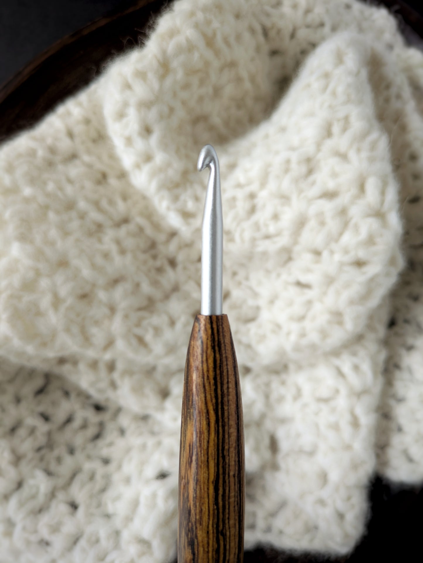 H 5mm Bocote Ergonomic Wood Crochet Hook