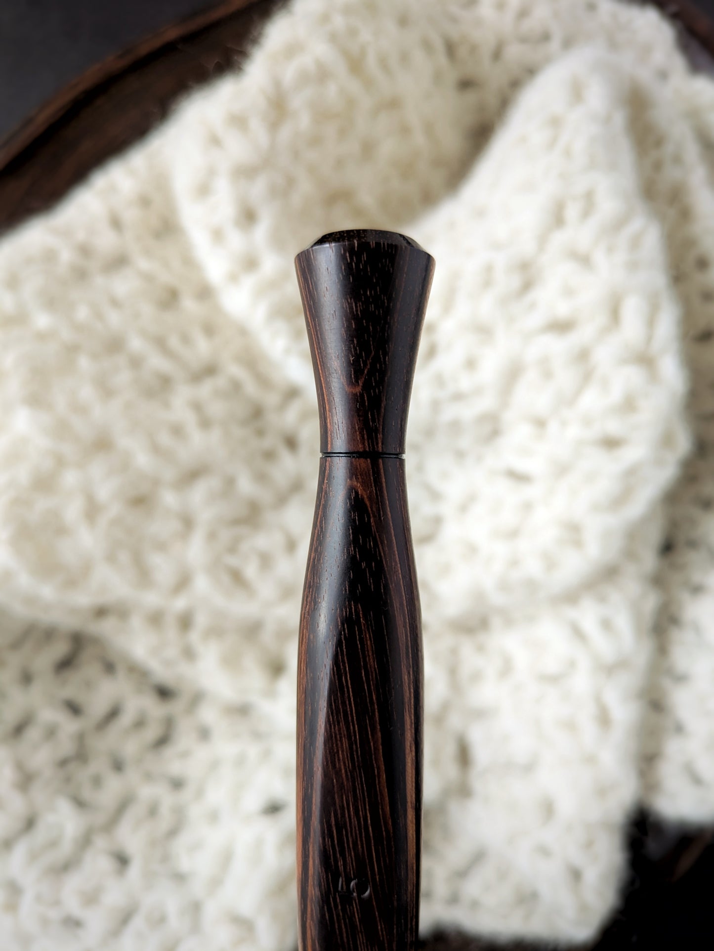 H 5mm Gonçalo Ergonomic Wood Crochet Hook