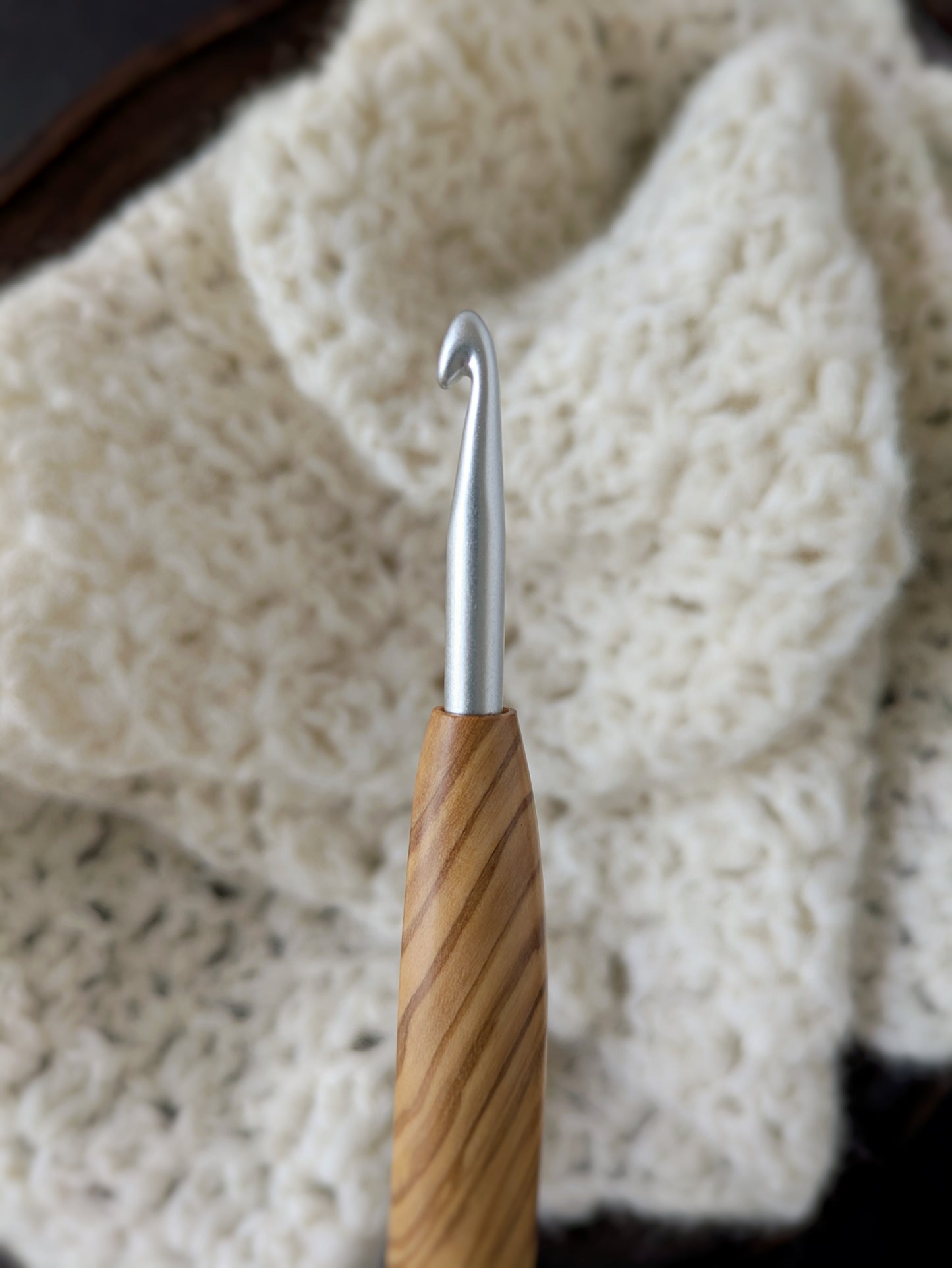 J 6mm Olivewood Ergonomic Wood Crochet Hook