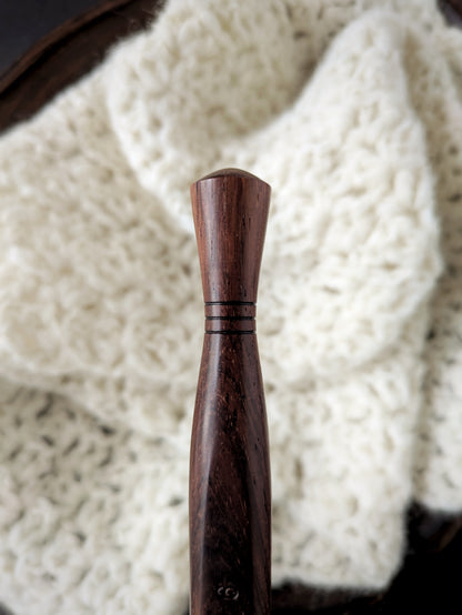 J 6mm Rosewood Ergonomic Wood Crochet Hook