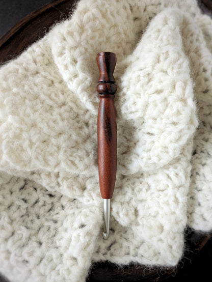 J 6mm Orangeheart Ergonomic Wood Crochet Hook