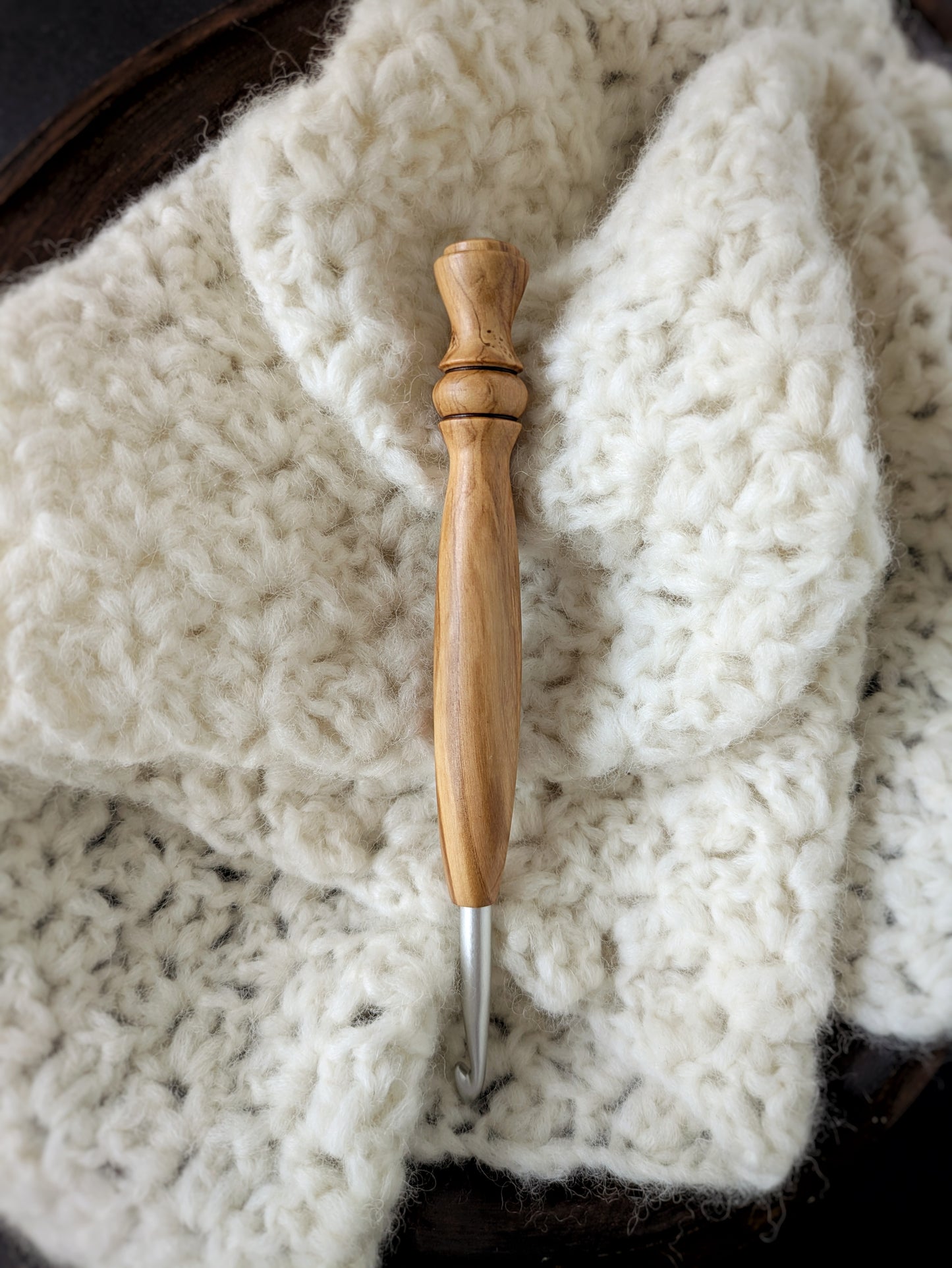 J 6mm Olivewood Ergonomic Wood Crochet Hook