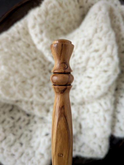 J 6mm Olivewood Ergonomic Wood Crochet Hook