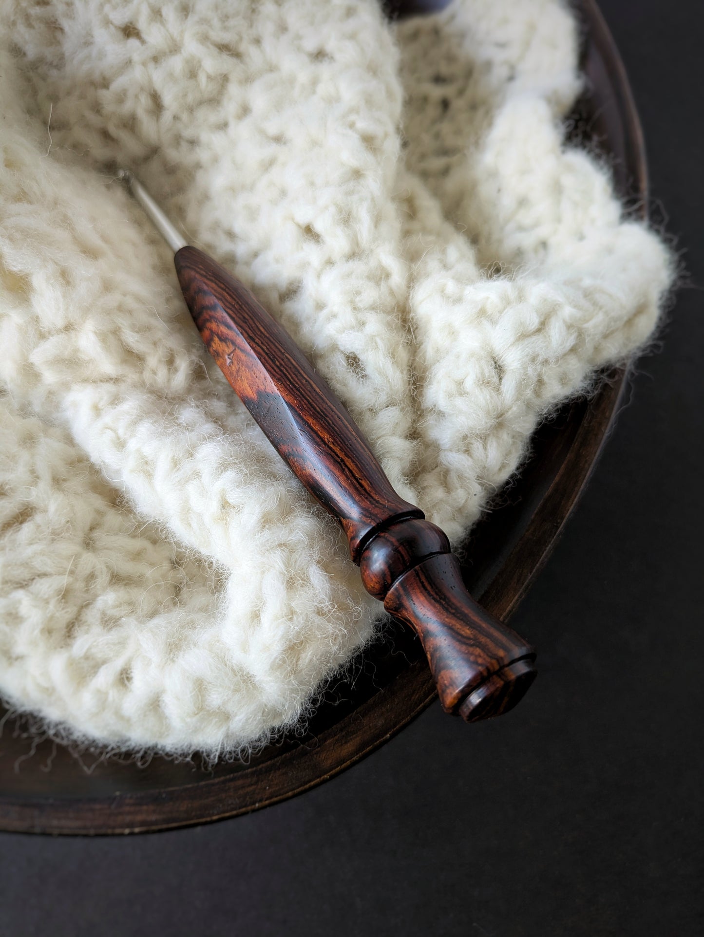 G 4mm Cocobolo Ergonomic Wood Crochet Hook