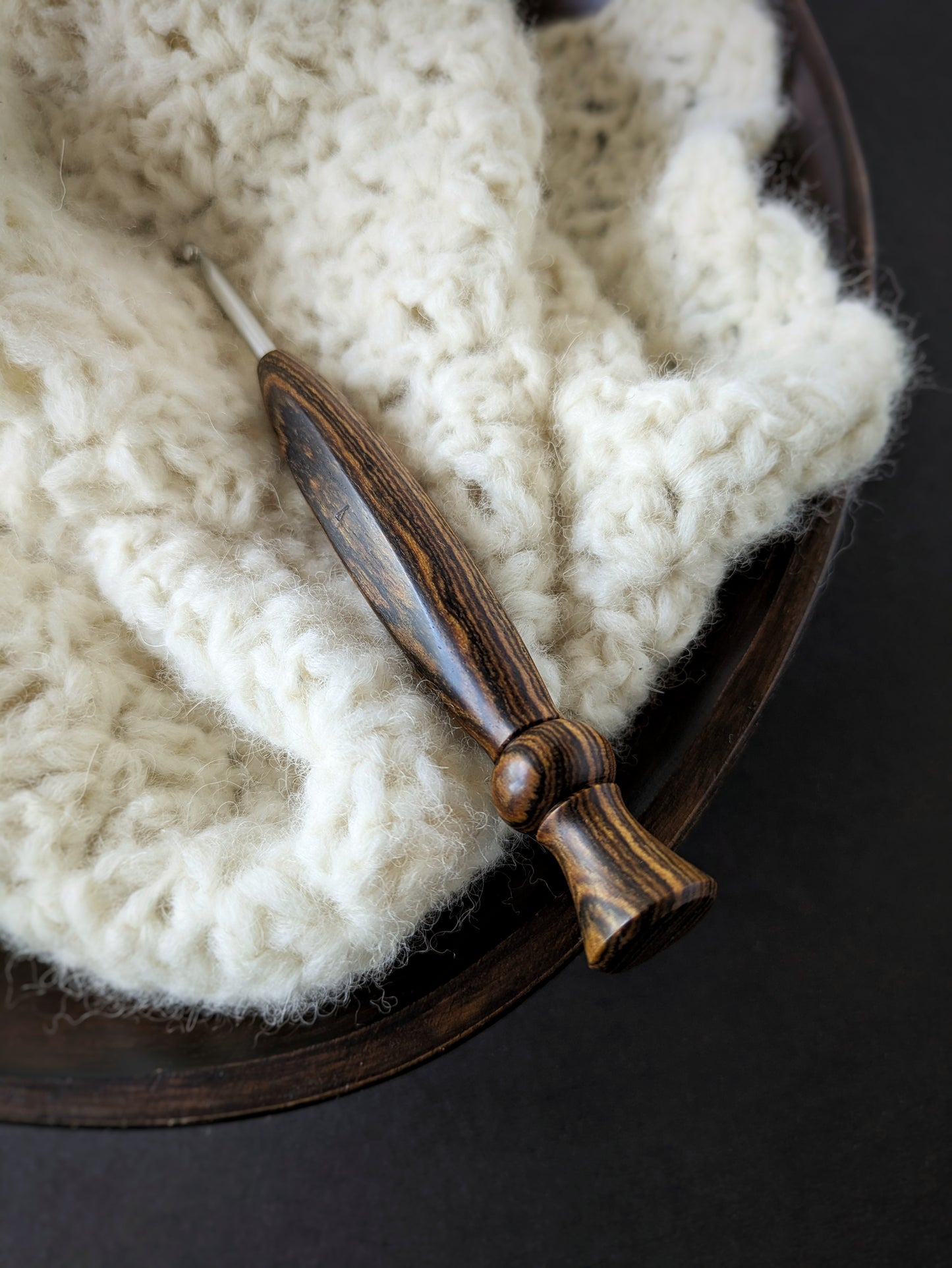 G 4mm Bocote Ergonomic Wood Crochet Hook