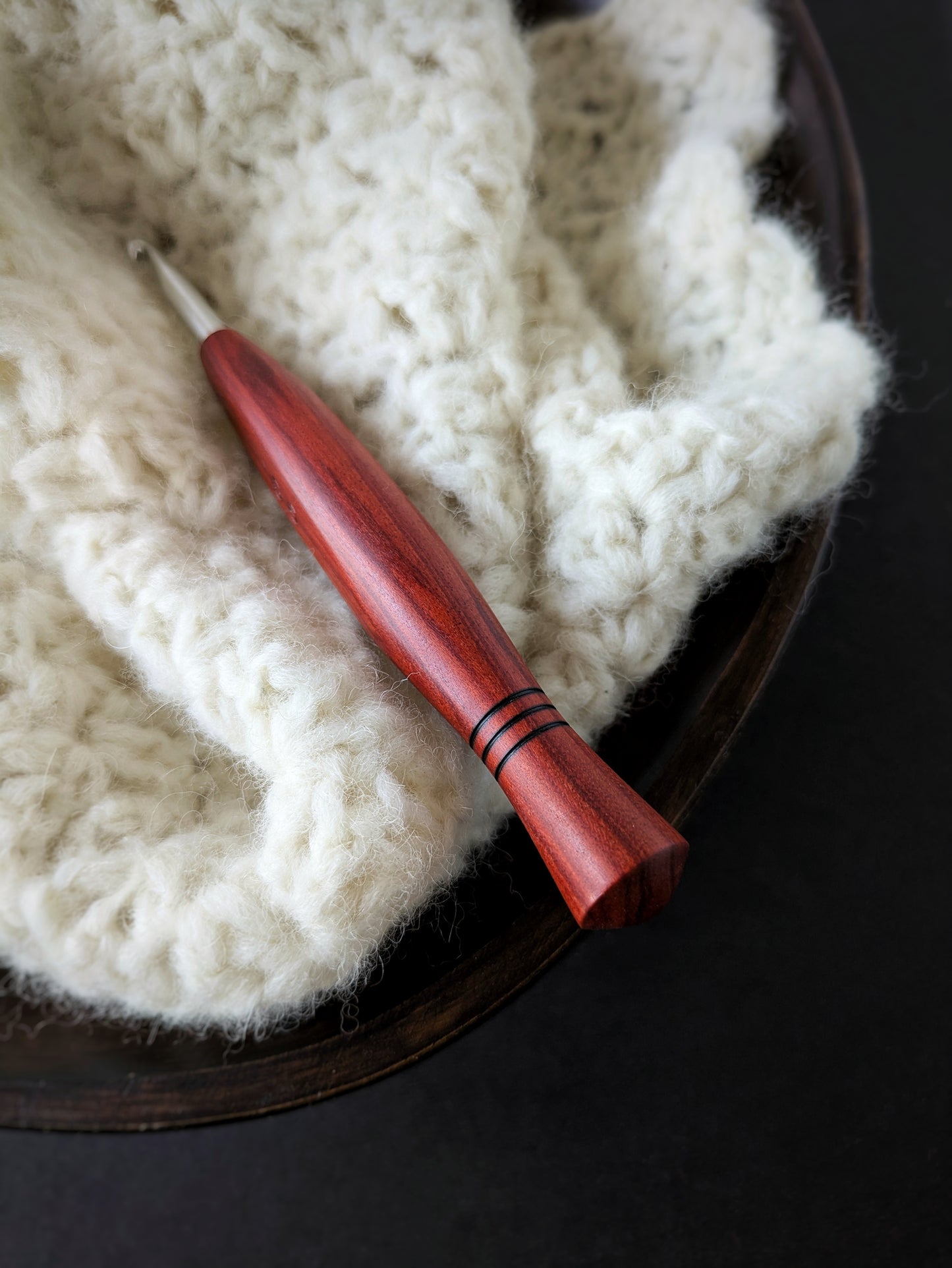I 5.5mm Redheart Ergonomic Wood Crochet Hook