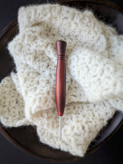 D 3.25mm Redheart Ergonomic Wood Crochet Hook