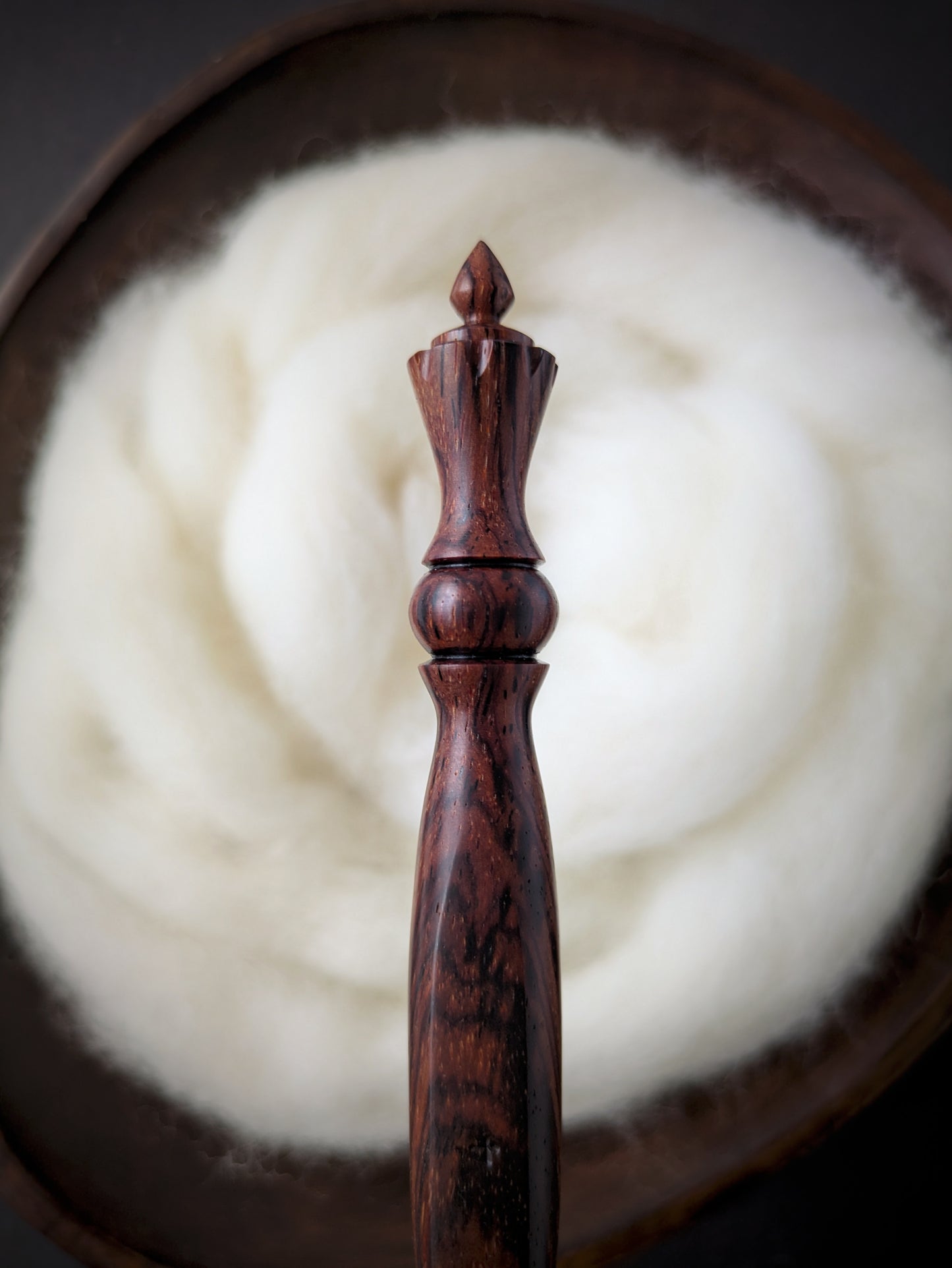 G 4mm Cocobolo Ergonomic Wood Crochet Hook