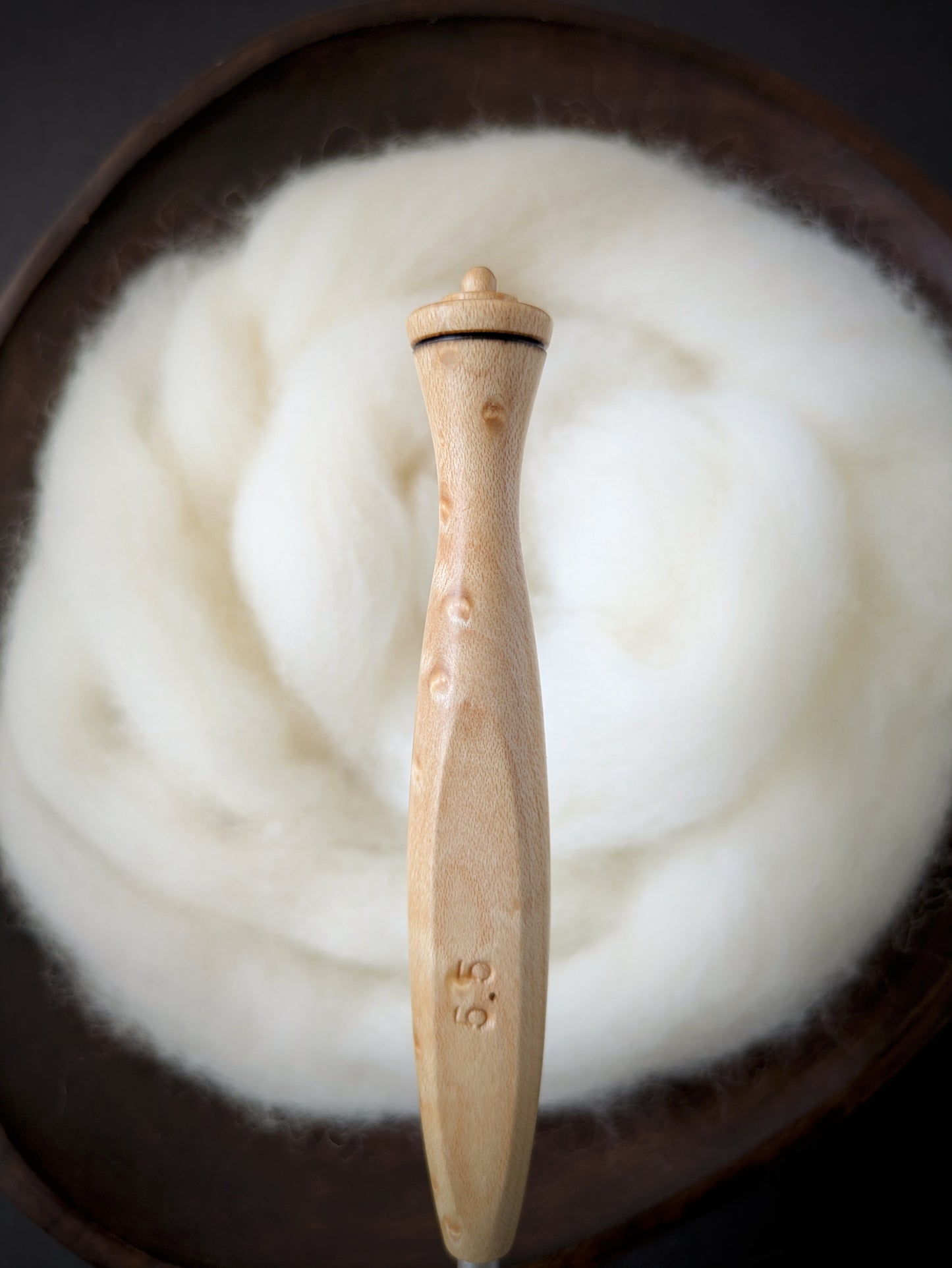 I 5.5mm Maple Ergonomic Wood Crochet Hook