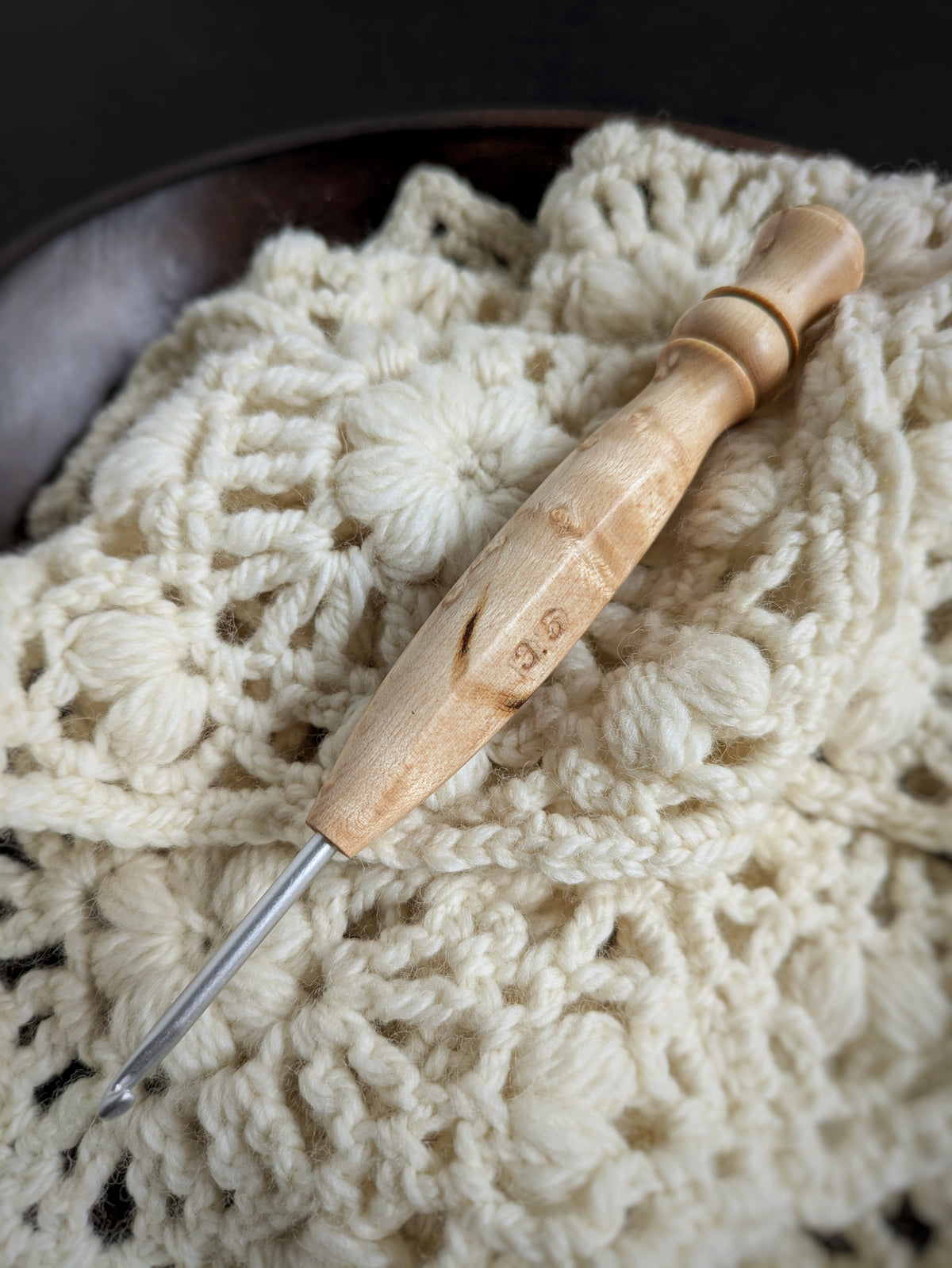 E 3.5mm Maple Ergonomic Wood Crochet Hook RTS