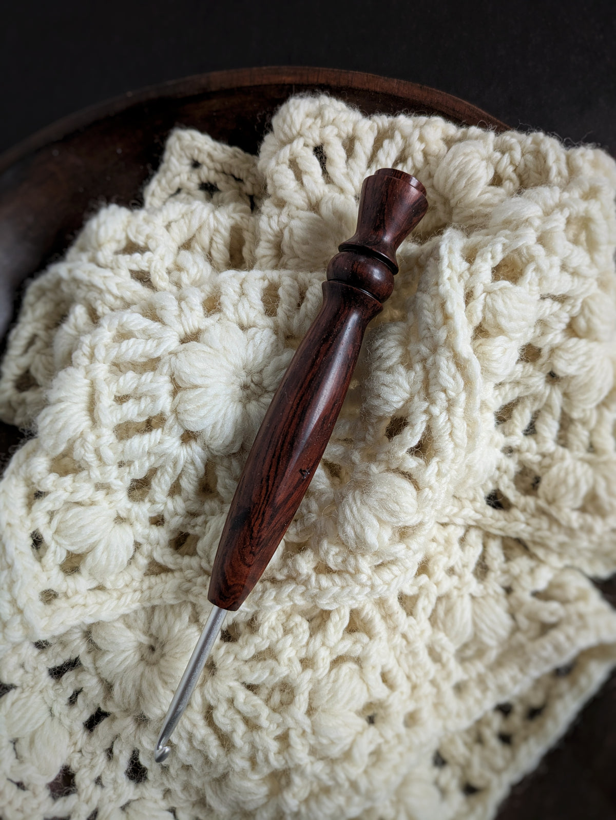 G 4mm Rosewood Ergonomic Wood Crochet Hook RTS
