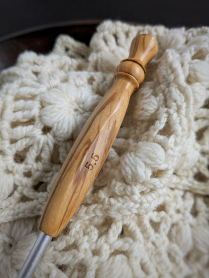 I 5.5mm Olivewood Ergonomic Wood Crochet Hook RTS